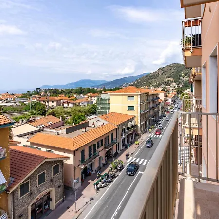 Verbena By Interhome فاليكروسيا